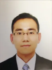 イン コウグン先生