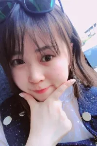 魏 妞 先生