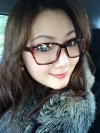 王 悦 先生