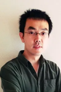 王 大头 先生