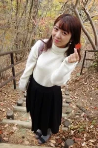 王 茜 先生