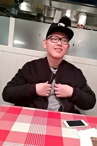 金 明湖 先生