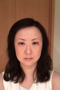 严 洁 先生