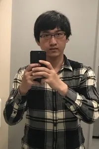 王 世鑫 先生