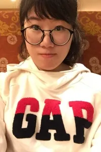劉 娉先生 メイン写真