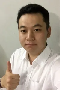 郭 子琛 先生