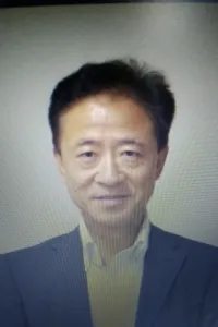 アダチ ヒロフミ先生