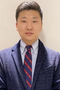 许 磊 先生