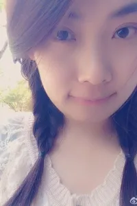 徐 菲 先生