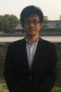 王 福 先生