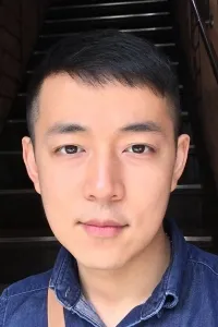 王 迪 先生