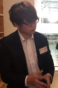 カン シセイ先生