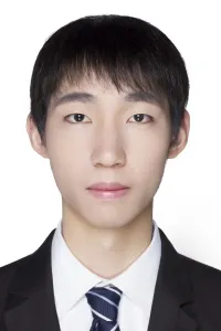 李 曌 先生