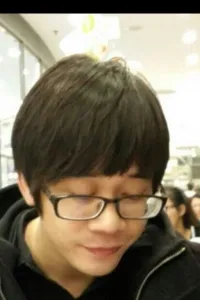 カク ケンホウ先生