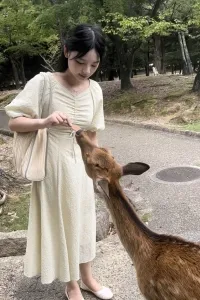 白 钰钰 先生