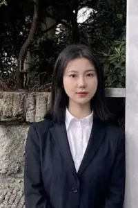 王 奕丹 先生
