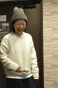リ リン先生