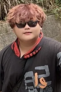 西 俊伊知先生 メイン写真