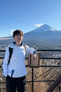 ヨ コウメイ先生