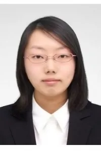 张 真 先生