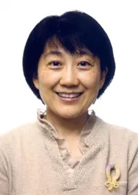 ワン イー先生